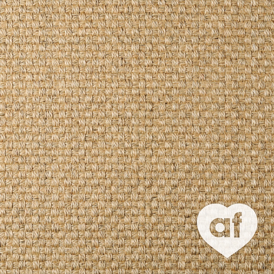 2540 Sisal Basketweave Winter Hamper 1072px