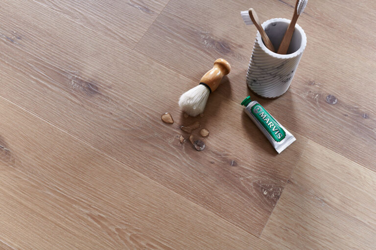 Brecon Blanche Oak By Woodpecker