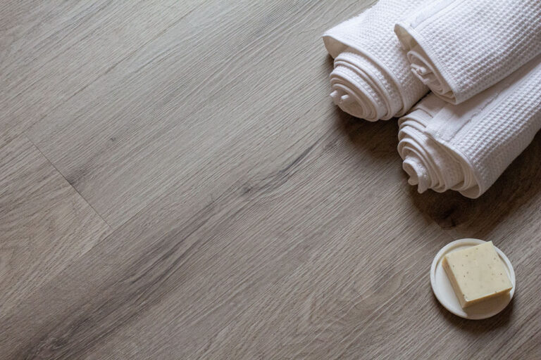 Brecon Dove Oak Vinyl Flooring