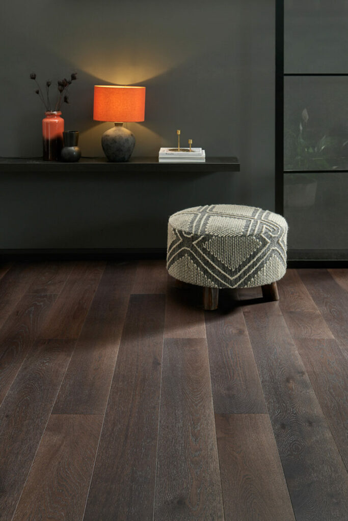 Harlech Chocolate Oak