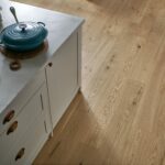 Stonehaven Rustic Oak Cameo 02