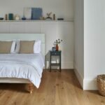 Stonehaven Wisp Oak Cameo 01