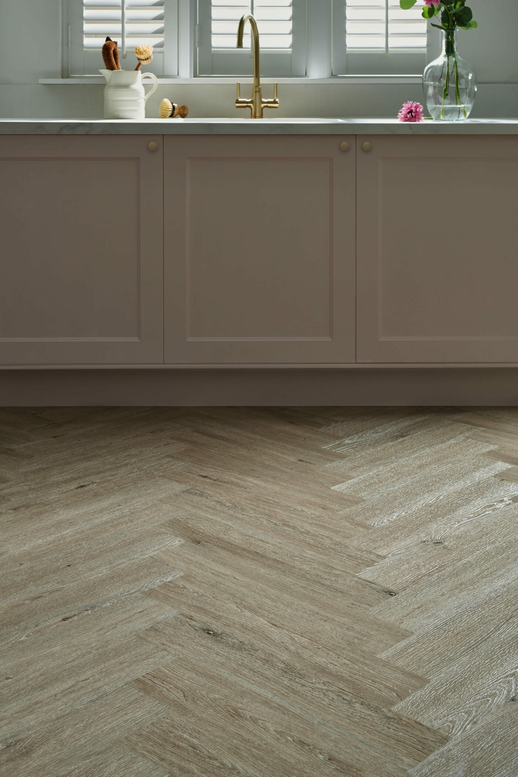 Weymouth Shorewood Oak Herringbone Cameo 02